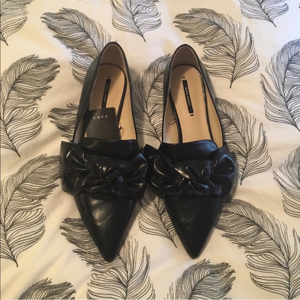 Zara flat shoes. Size 39.